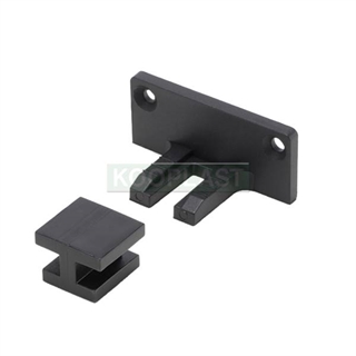 Plastové uchycení S347 - montáž s vruty 